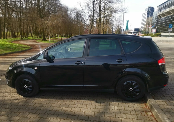 Seat Altea XL cena 32800 przebieg: 136902, rok produkcji 2015 z Bydgoszcz małe 172
